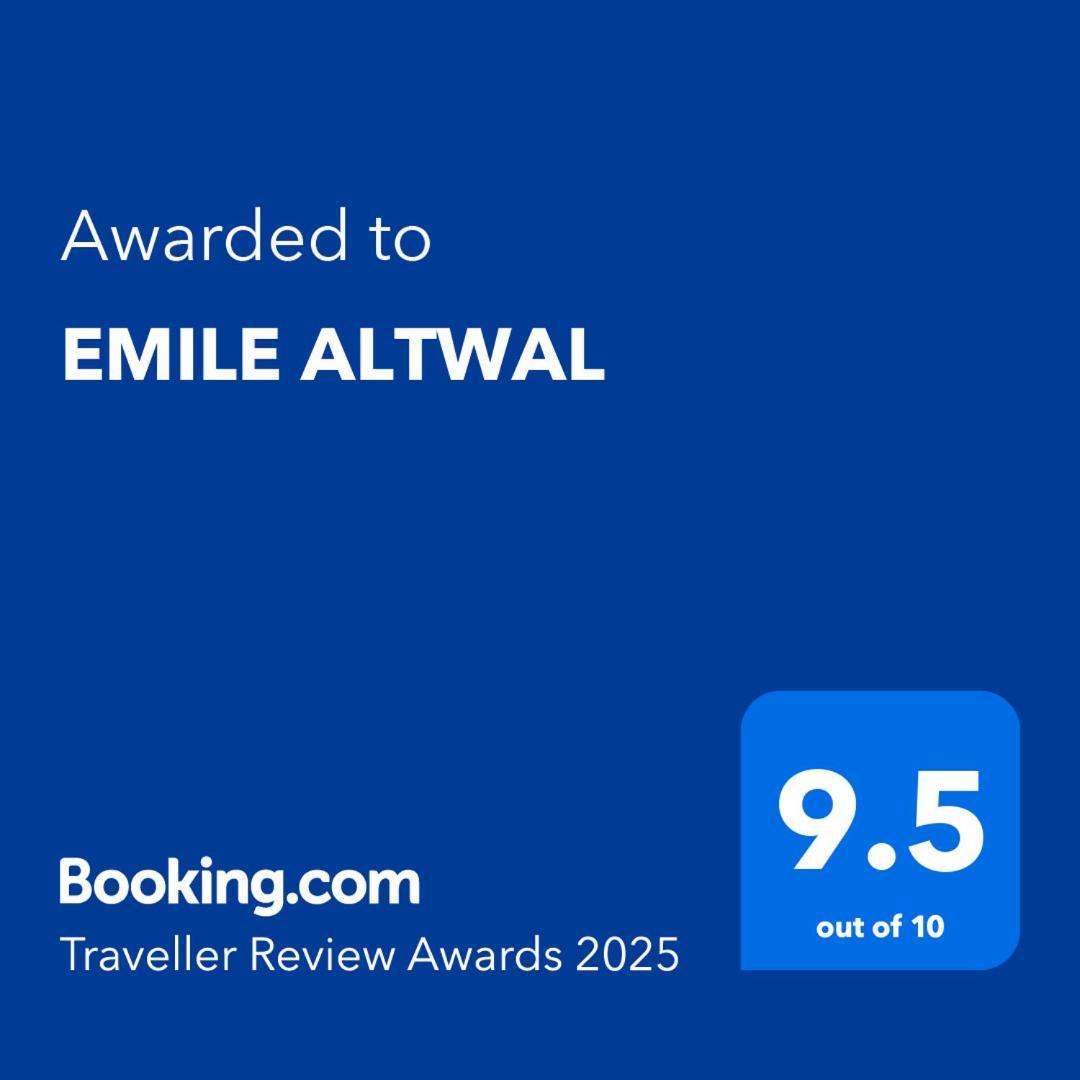 Отель Emile Altwal Мадаба Экстерьер фото